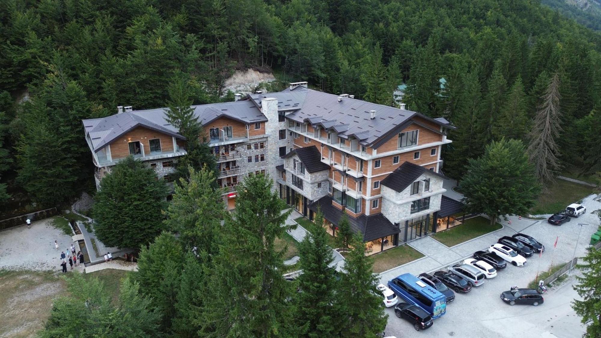 Hotel Fusha E Gjese Valbona Esterno foto