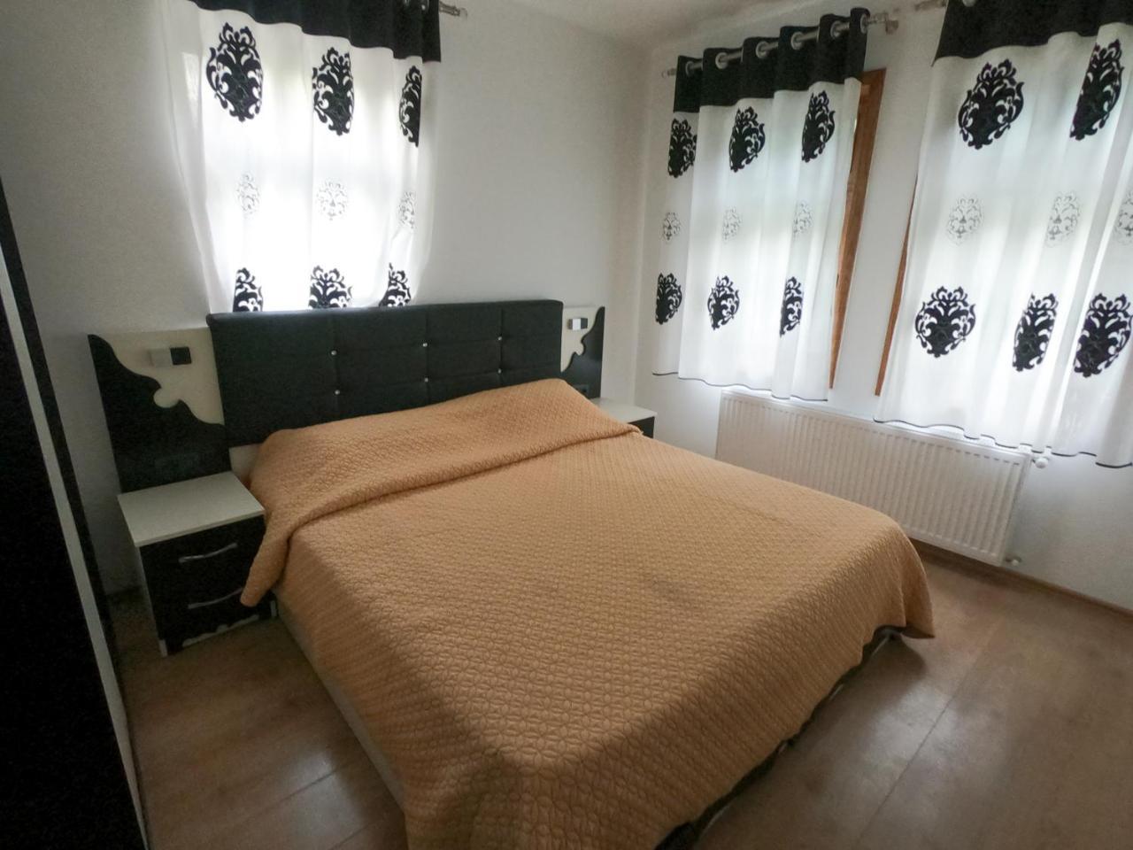 Hotel Fusha E Gjese Valbona Esterno foto