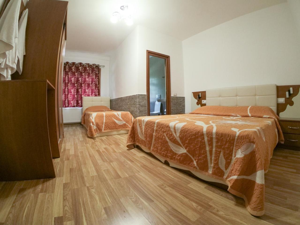 Hotel Fusha E Gjese Valbona Esterno foto